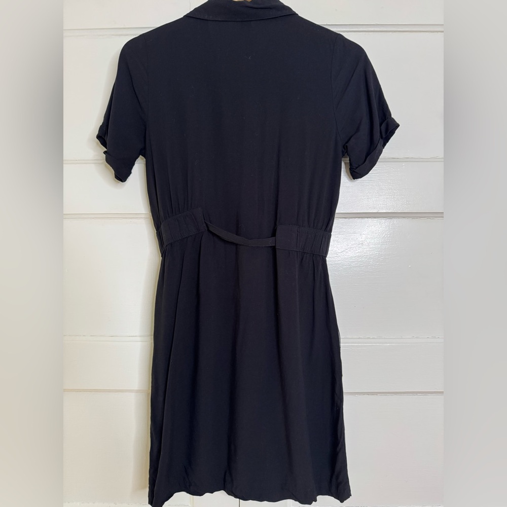 ❤️ Classic Button-Up Collared Short Sleeve Shirt Dress - Picture 3 of 9